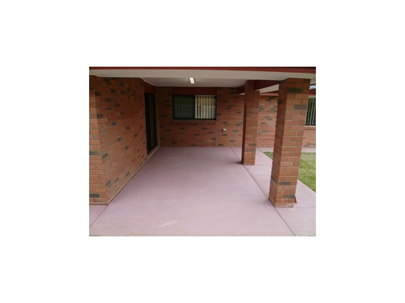 Flinders View QLD 4305