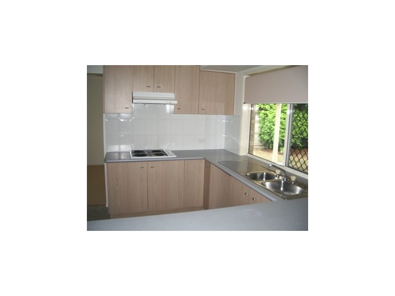 20 Kentia Court, Flinders View QLD 4305