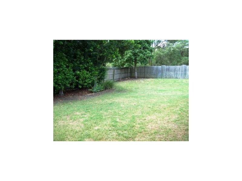 20 Kentia Court, Flinders View QLD 4305