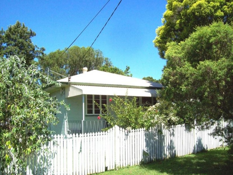 29 Rex Street, Eastern Heights QLD 4305