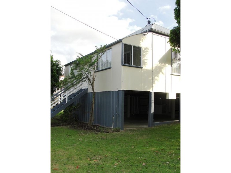 8 Bowen Street, Woodend QLD 4305
