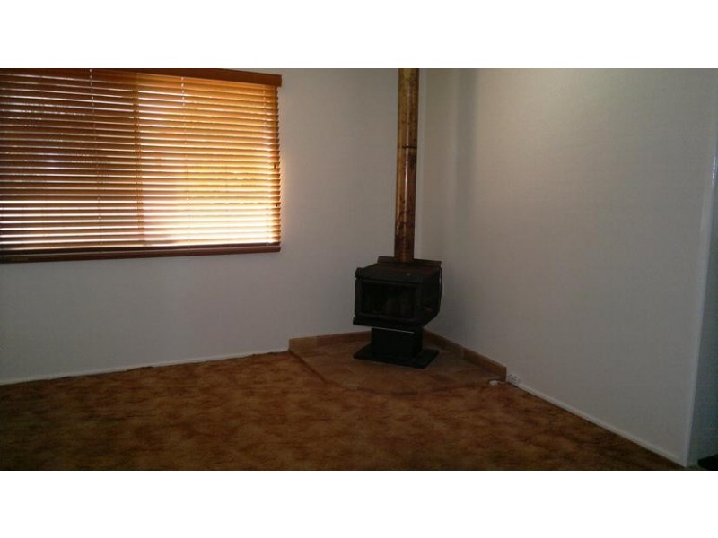 95 North Station Road, North Booval QLD 4304