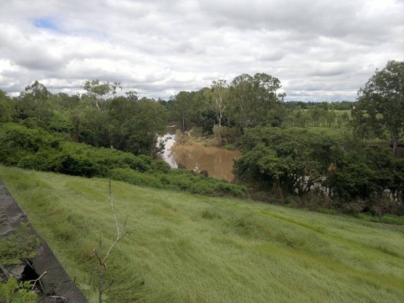 95 North Station Road, North Booval QLD 4304