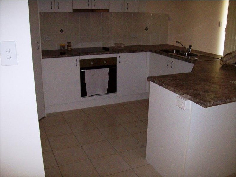 60 Banksia Drive, Raceview QLD 4305