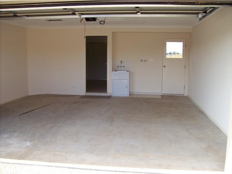 60 Banksia Drive, Raceview QLD 4305