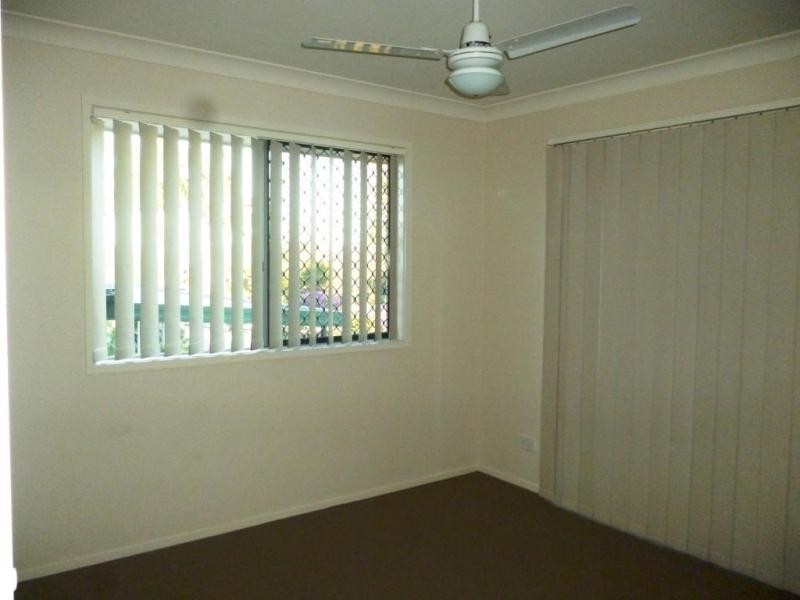 1/2 Gibbs Street, Churchill QLD 4305