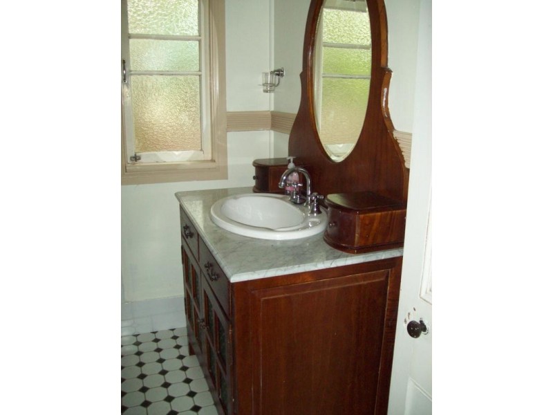 33a Tiger Street, Sadliers Crossing QLD 4305