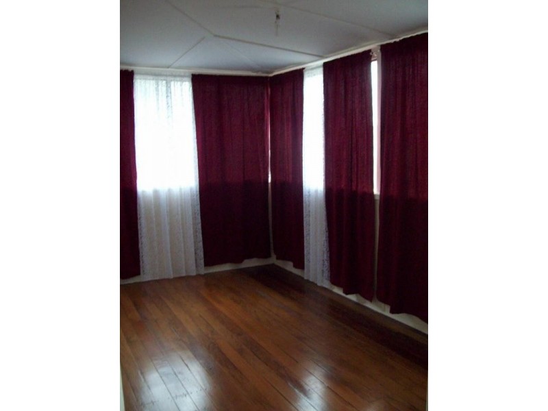 33a Tiger Street, Sadliers Crossing QLD 4305