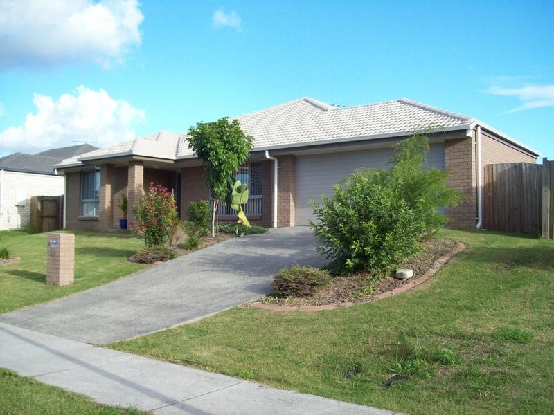 18 Sophie Street, Raceview QLD 4305