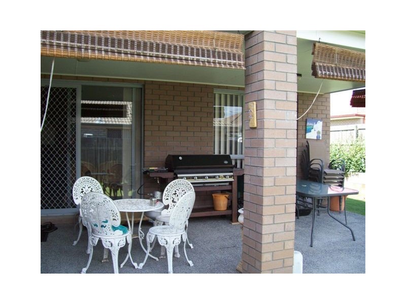 18 Sophie Street, Raceview QLD 4305