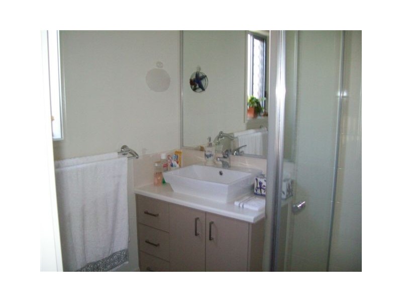 18 Sophie Street, Raceview QLD 4305