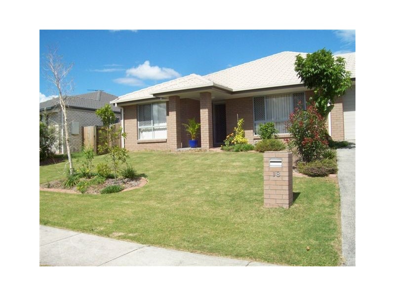 18 Sophie Street, Raceview QLD 4305