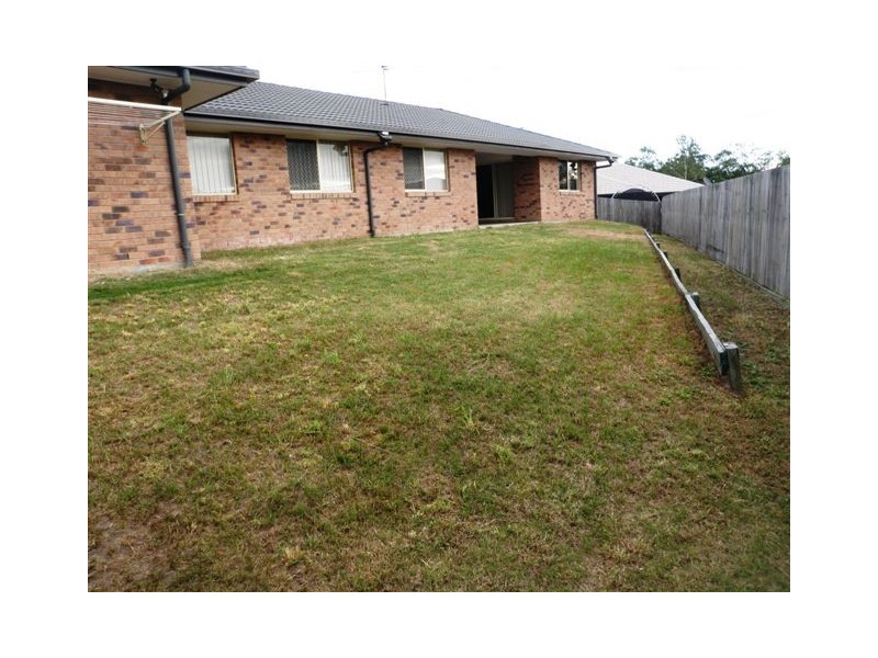 3 Cardin Close, Wulkuraka QLD 4305