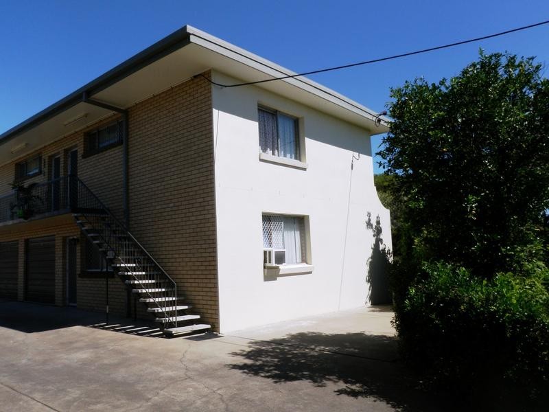 1/8 South Street, Ipswich QLD 4305
