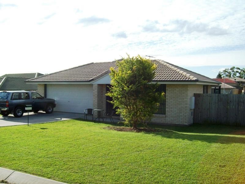 7 Warrigal Court, Redbank Plains QLD 4301