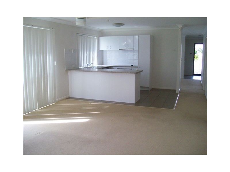 13 Tea Tree Place, Raceview QLD 4305