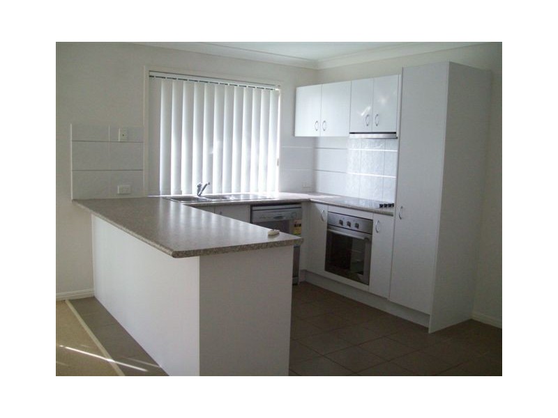 13 Tea Tree Place, Raceview QLD 4305