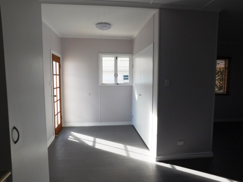 11a Lusitania Street, Newtown QLD 4305