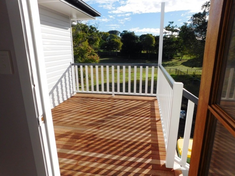 11a Lusitania Street, Newtown QLD 4305