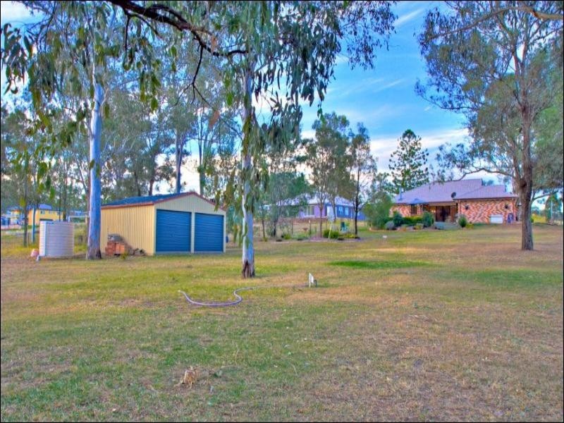 2 Bayley Road, Pine Mountain QLD 4306