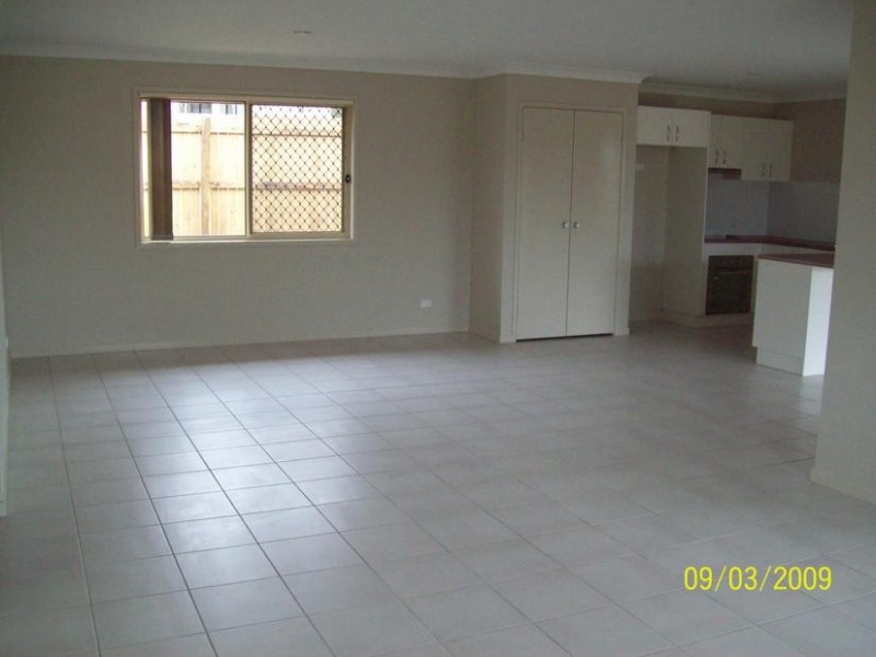 3 Cardin Close, Wulkuraka QLD 4305