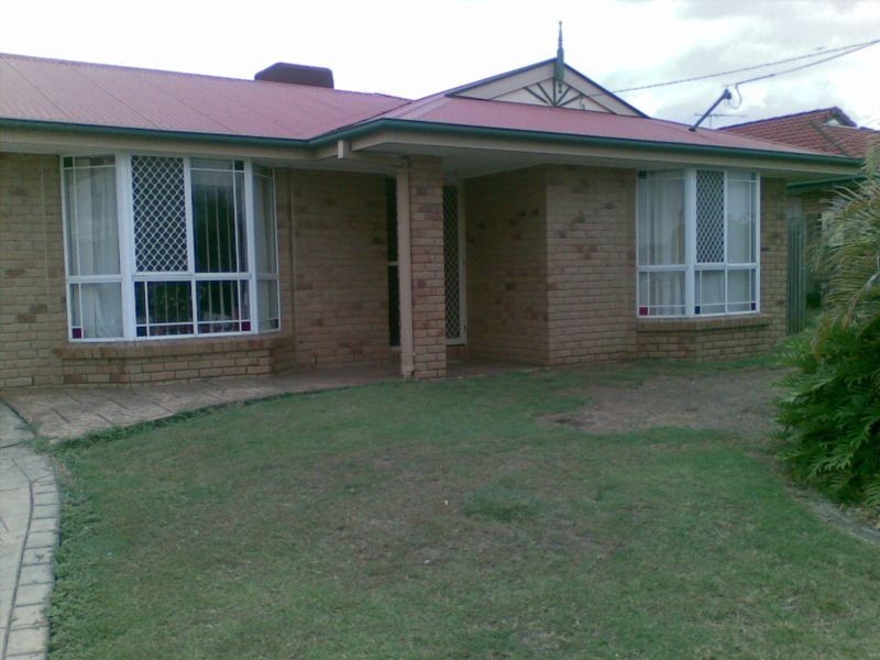 319 South Station Road, Raceview QLD 4305