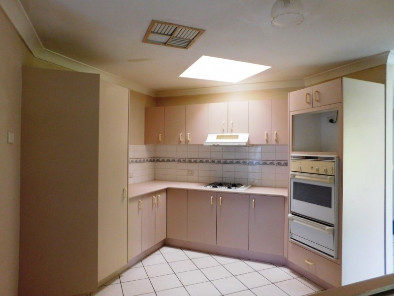 319 South Station Road, Raceview QLD 4305