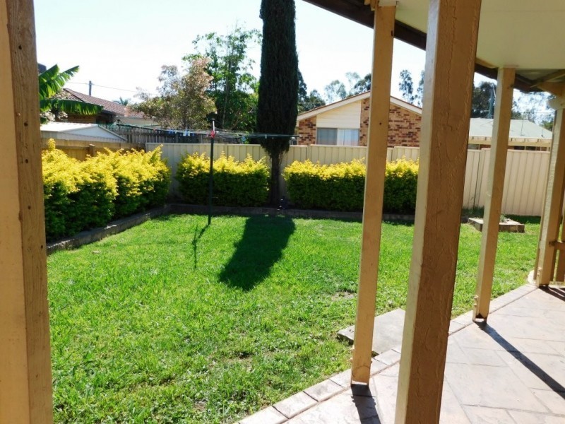 319 South Station Road, Raceview QLD 4305