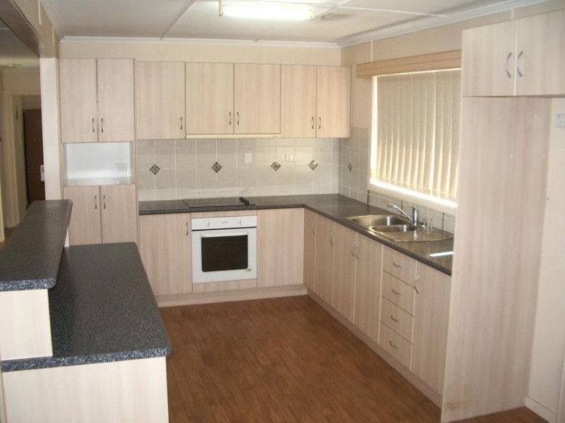 18 Prince Street, Dinmore QLD 4303