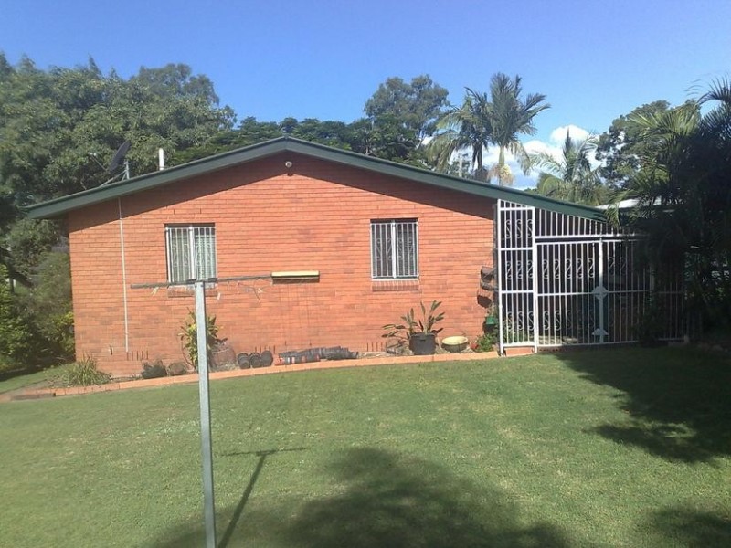 18 Prince Street, Dinmore QLD 4303