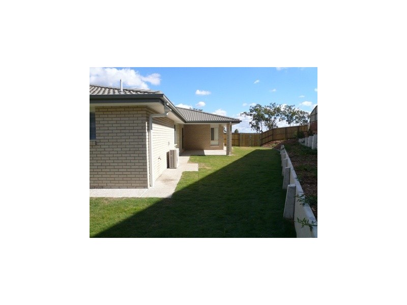 Flinders View QLD 4305