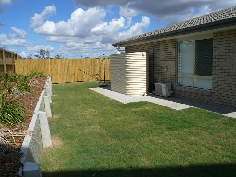 Flinders View QLD 4305