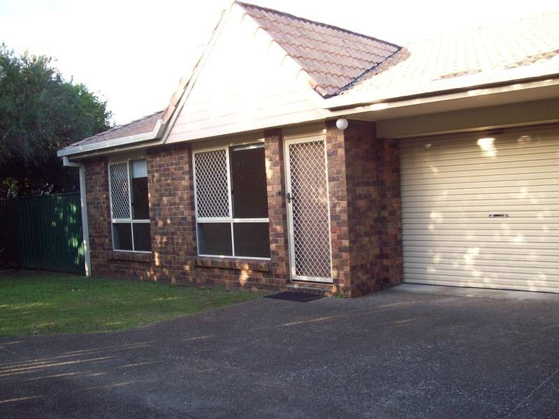 2/13 Hunter Street, Brassall QLD 4305