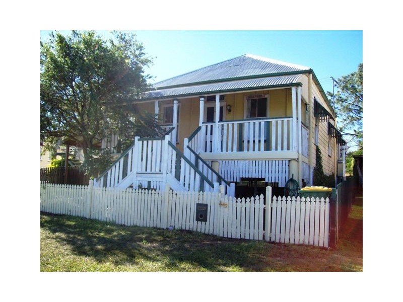 9 Palmer Street, North Ipswich QLD 4305