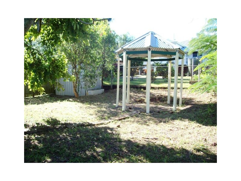 9 Palmer Street, North Ipswich QLD 4305