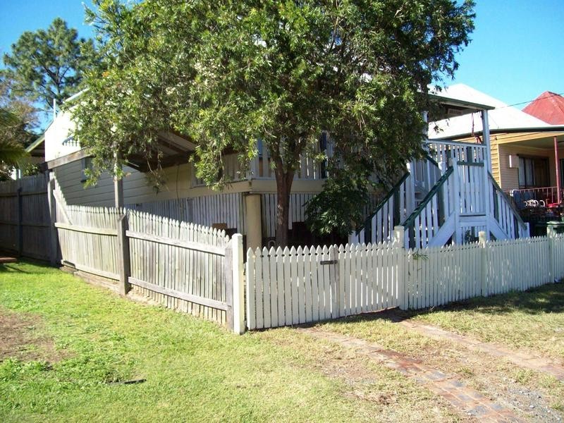 9 Palmer Street, North Ipswich QLD 4305