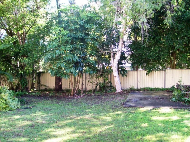 19 Hayes Street, Raceview QLD 4305