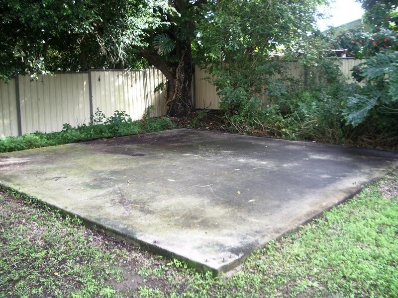 19 Hayes Street, Raceview QLD 4305