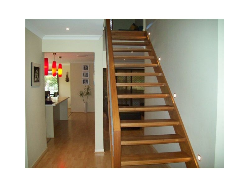 14 Alexandra Close, Flinders View QLD 4305