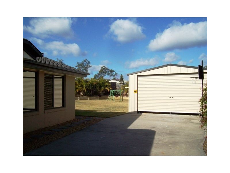 14 Alexandra Close, Flinders View QLD 4305