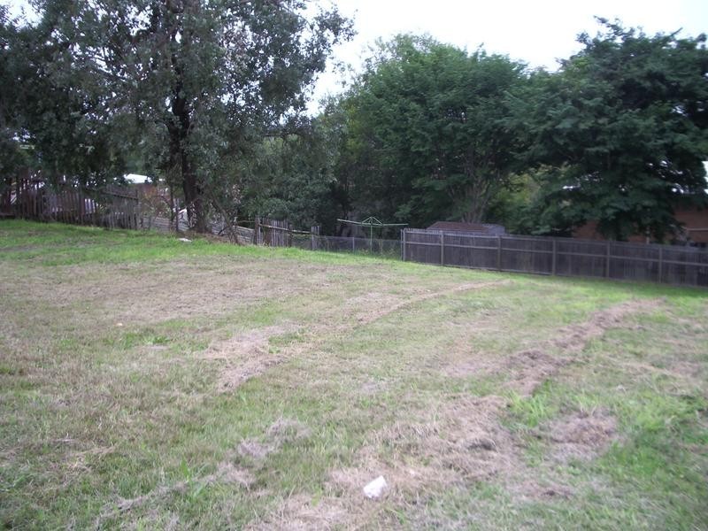 26 Skinner, Silkstone QLD 4304