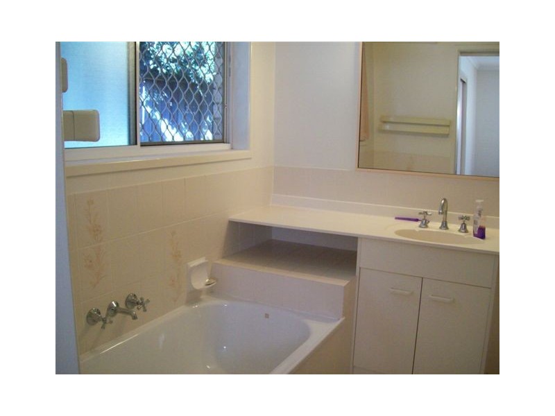 3 Halletts Road, Redbank Plains QLD 4301