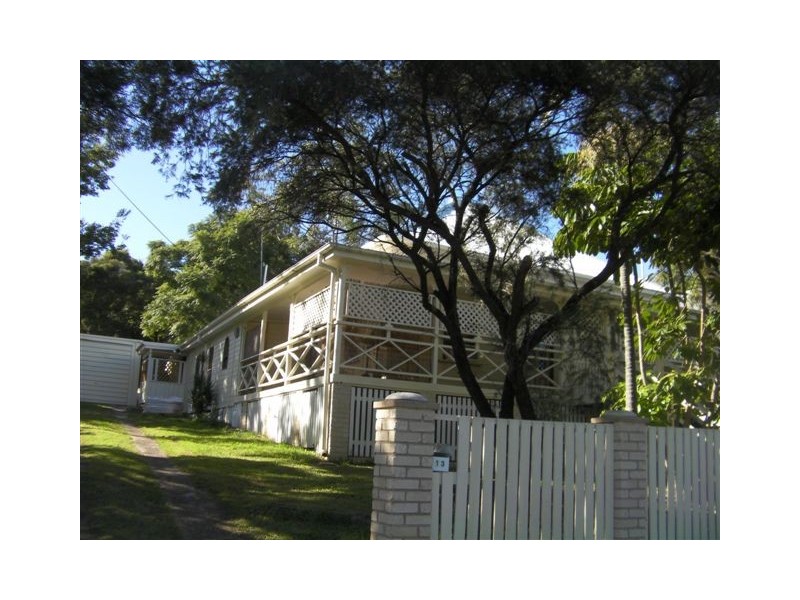 13 Smith Street, North Ipswich QLD 4305