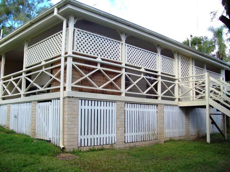 13 Smith Street, North Ipswich QLD 4305