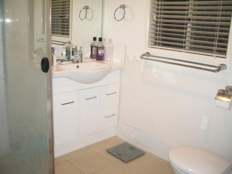 144 Whitehill Road, Raceview QLD 4305