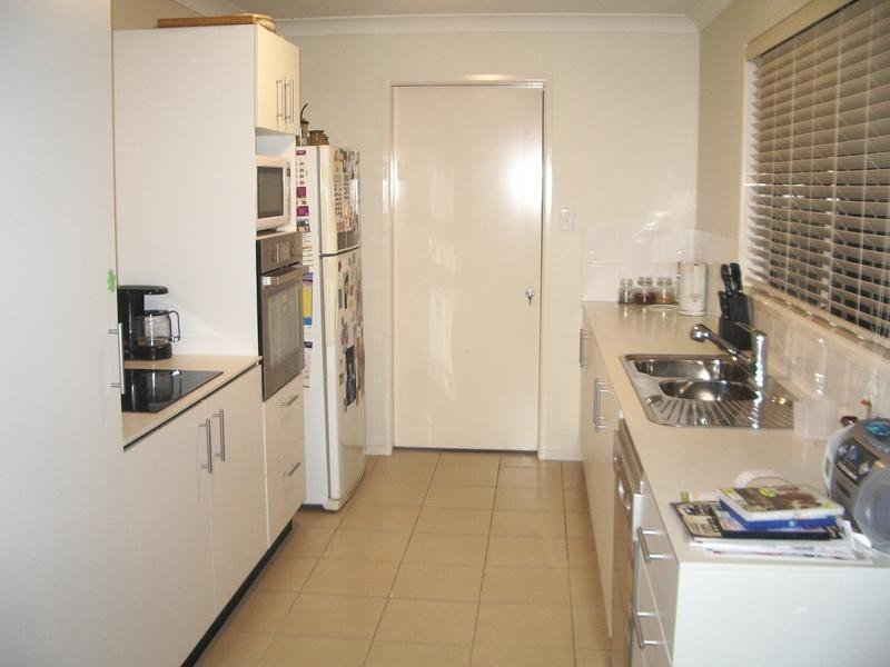 144 Whitehill Road, Raceview QLD 4305