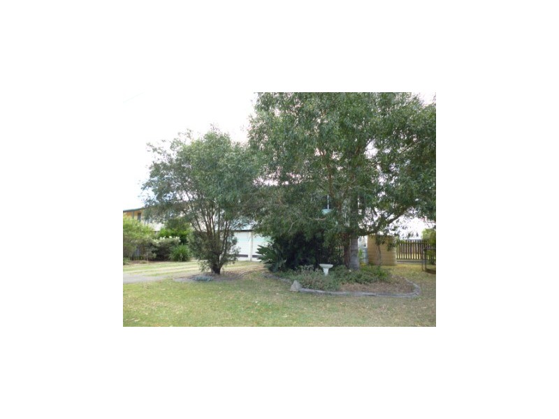 14 Midland Street, Yamanto QLD 4305