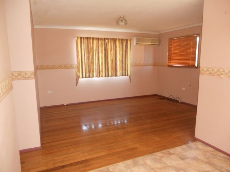 14 Midland Street, Yamanto QLD 4305