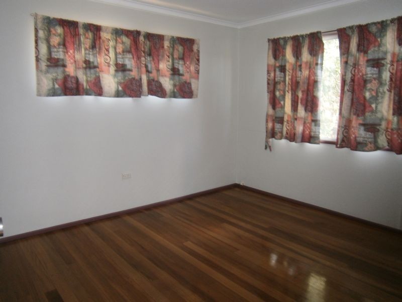 14 Midland Street, Yamanto QLD 4305