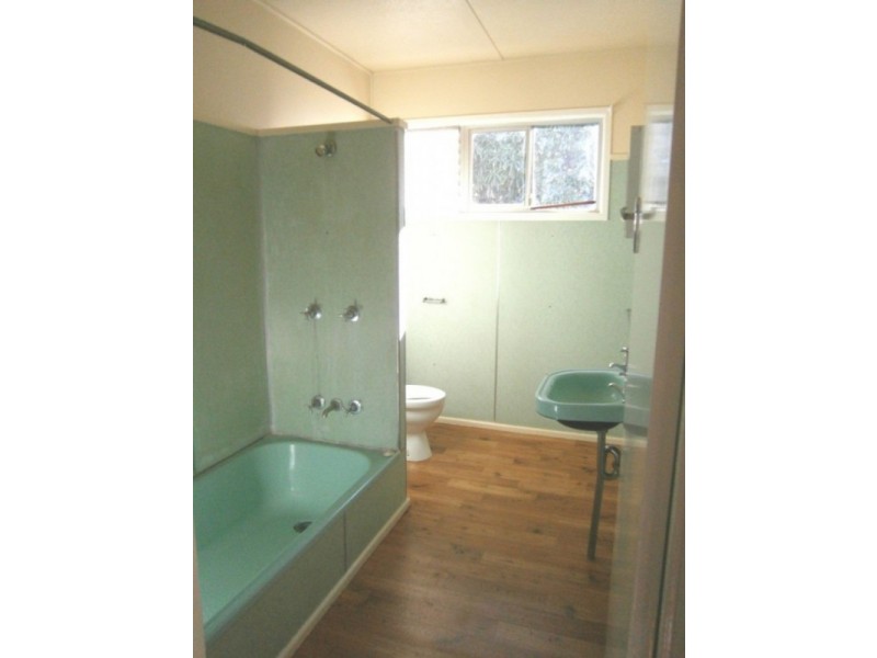 4/24 The Terrace, North Ipswich QLD 4305